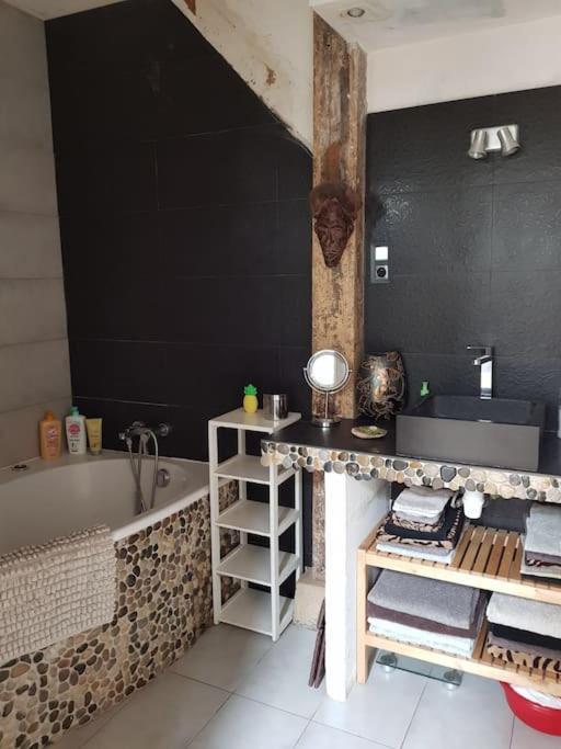 Apartment De Charme Avec Terrasse Privative